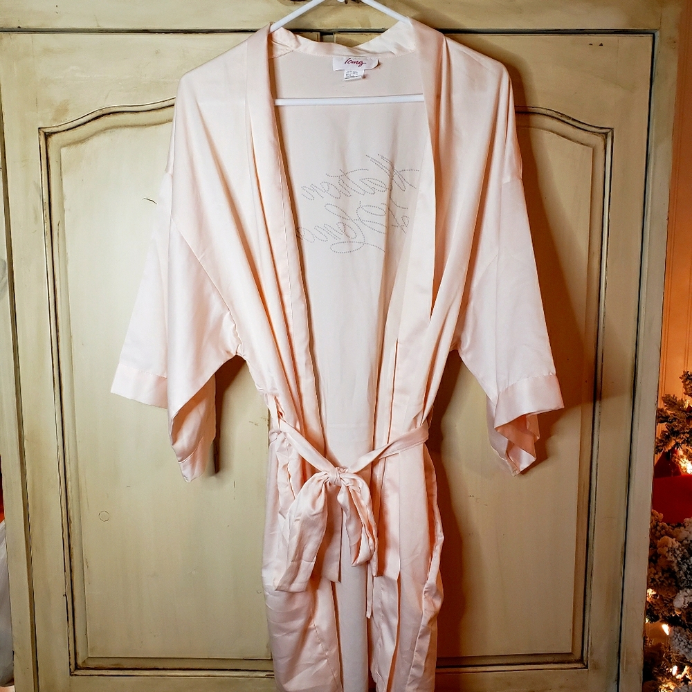 Matron of honor dressing robe